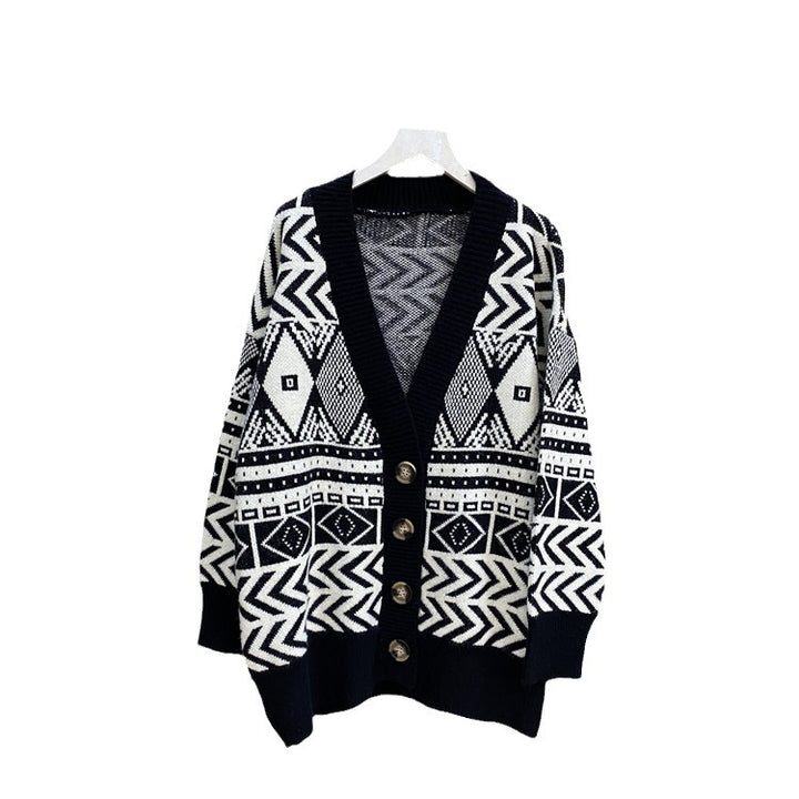 Oversized knitted jacket for women with geometric pattern Lune London