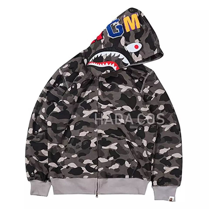 Women's hoodie jacket with modern camouflage design and high-quality cotton blend Lune London