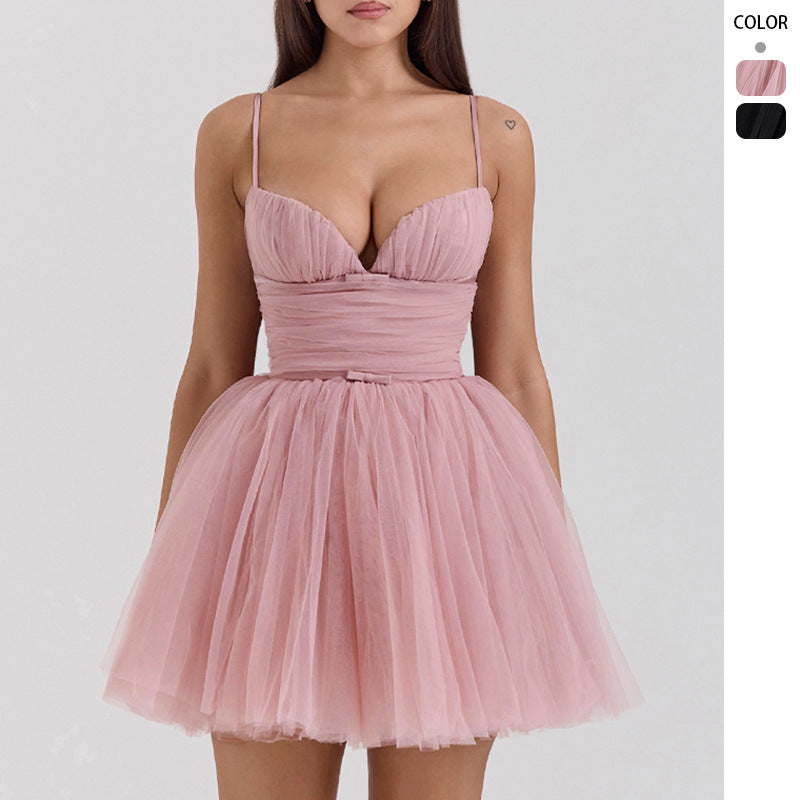 Cocktail dress for women with deep V-neck and voluminous tulle skirt Chic & Stil