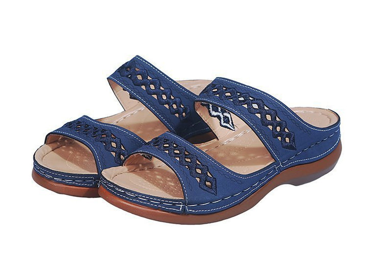 Comfortable and stylish women's clogs with fashionable decorative details Lune London