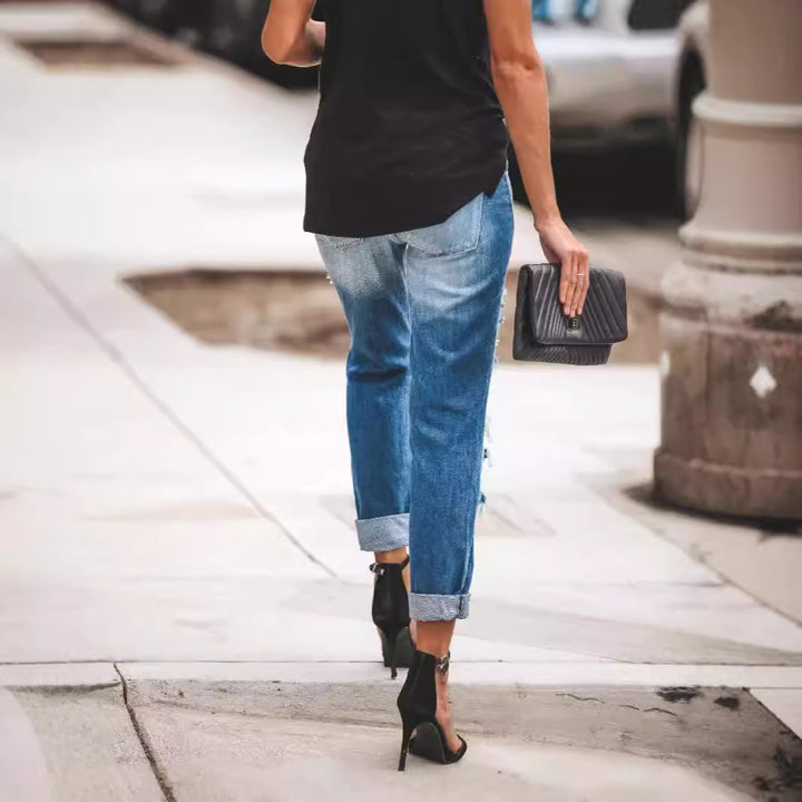 Women Destroyed Boyfriend Jeans in casual style with high tear details Lune London