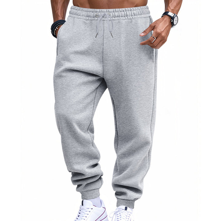 Trendy jogger pants for men with elastic waistband and side pockets Lune London