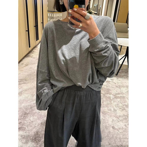 Women oversized long sleeve T-shirt with relaxed fit and wide neckline Lune London