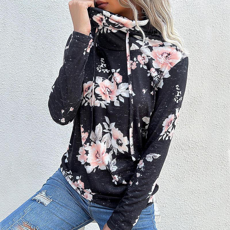 Casual women's sweater with floral pattern and high collar Lune London