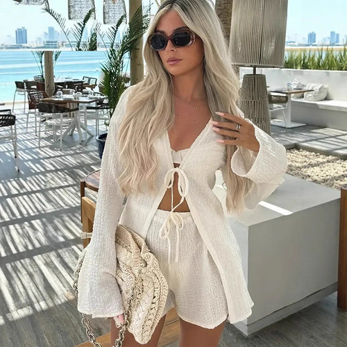 Ensemble en tricot pour femmes avec shorts décontractés et fermeture éclair à pleine longueur Chic & Stil