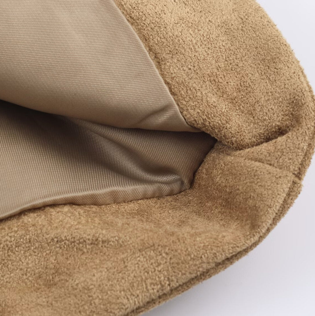 Veste en faux cuir pour femmes avec un élégant col en fausse fourrure Chic & Stil