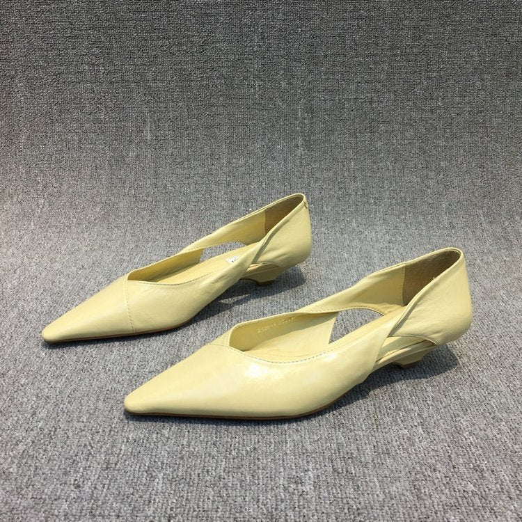 Women Refined Lace Ballet Flats with Smooth Leather Surface Lune London
