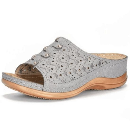 Ladies' fashion and comfortable clogs with breathable upper material Lune London