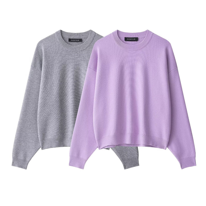 Casual sweatshirt for women with a loose fit and a modern round neck Lune London