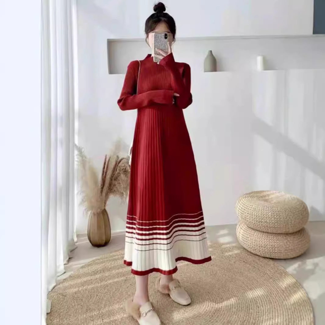 Fluid maxi dress for women with pleated details and contrasting hem Lune London