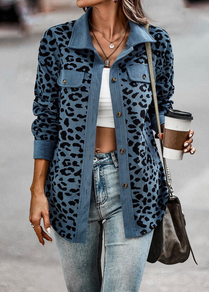 Women's jacket in leopard print with structured fabric and practical pockets Lune London
