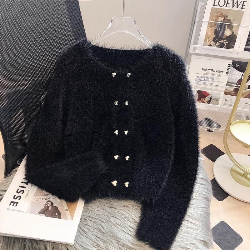 Cardigan Fluffy Femme avec Boutons en Cœur Chic & Stil