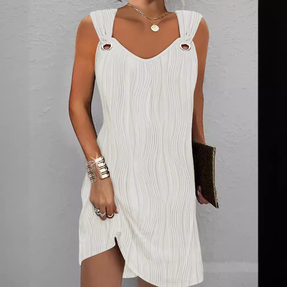 Summer wrap dress for women with elegant details on the straps and a side slit Lune London