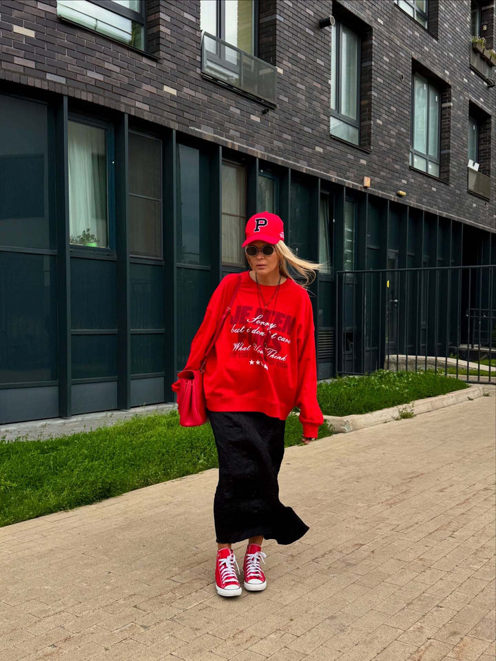 Women’s sporty sweatshirt with catchy inscription and casual fit Lune London