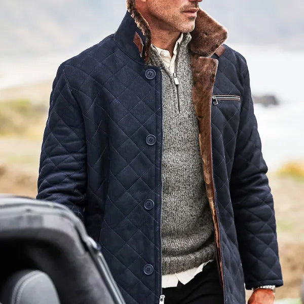 Long quilted coat for men with faux fur collar and practical pockets Lune London