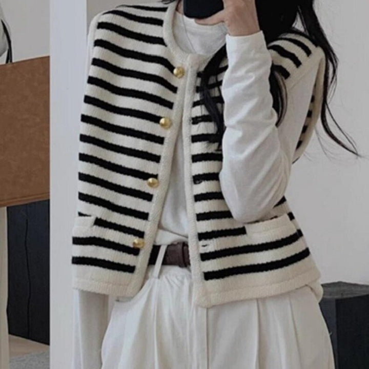 Veste mode femme avec motif rayé et boutons dorés Lune London