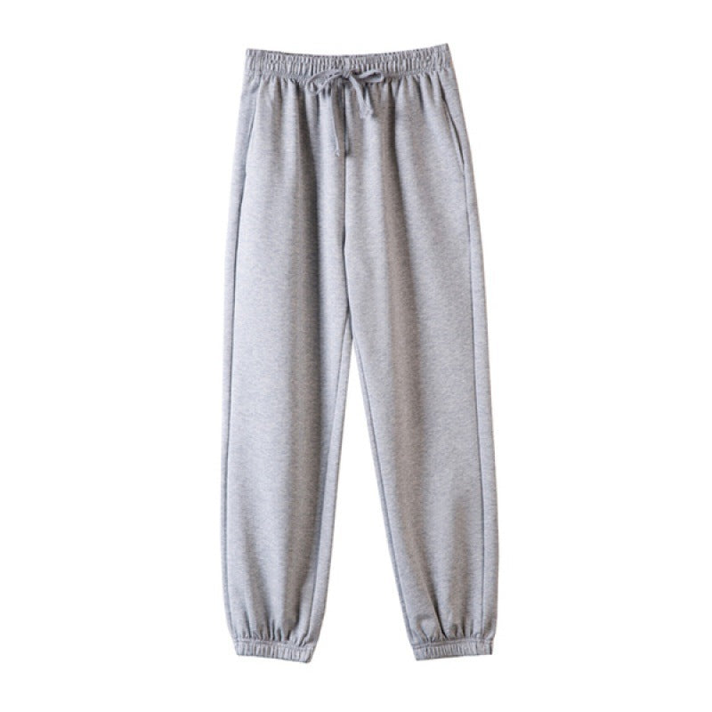 Women's leisure pants with elastic waistband and modern cuffs Chic & Stil