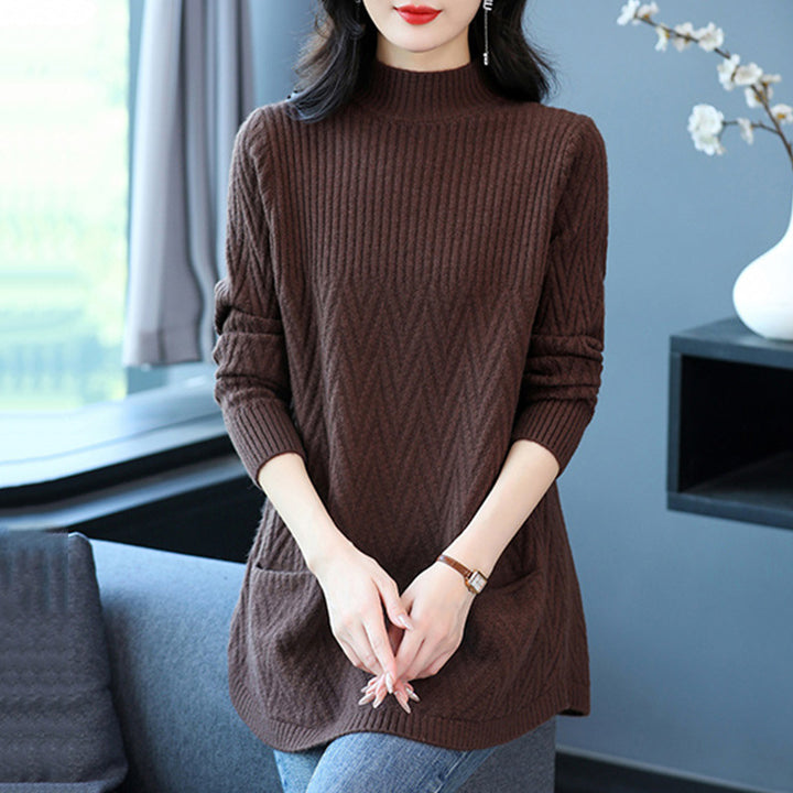 Knitted sweater for women with zigzag pattern and practical pockets Lune London
