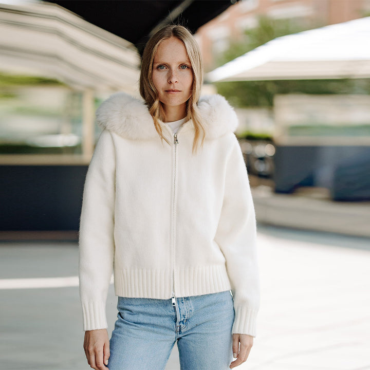 Ladies Knit Pullover with Fur Collar Lune London