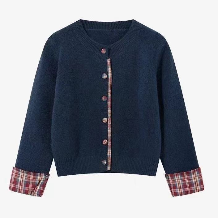 Cardigan femme avec motif à carreaux et détails de boutons élégants Chic & Stil