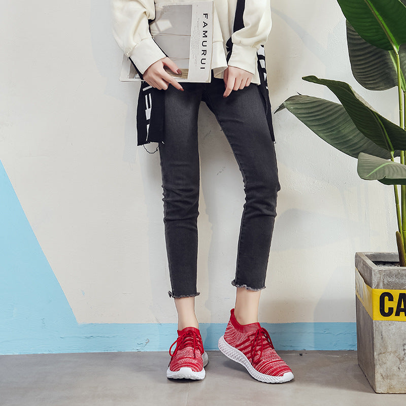 Women's breathable slip-on sneakers with elastic upper Lune London