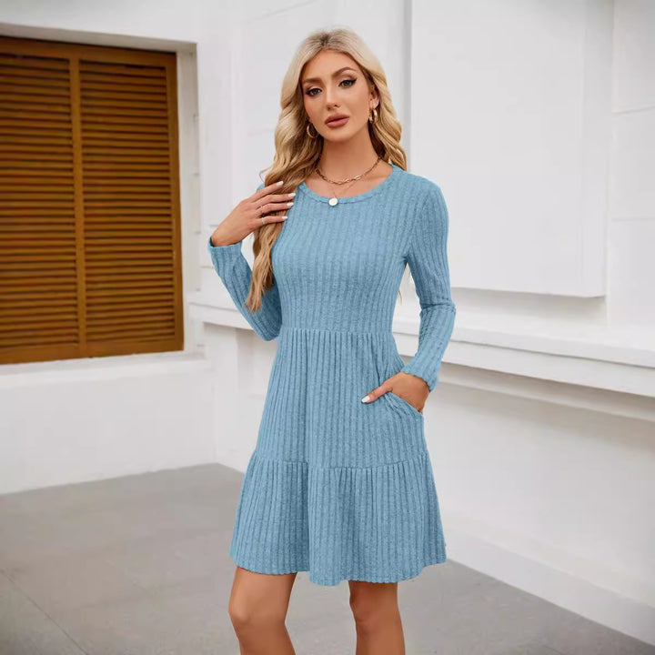 Knit midi dress for women with voluminous skirt and fine ribbed structure Lune London