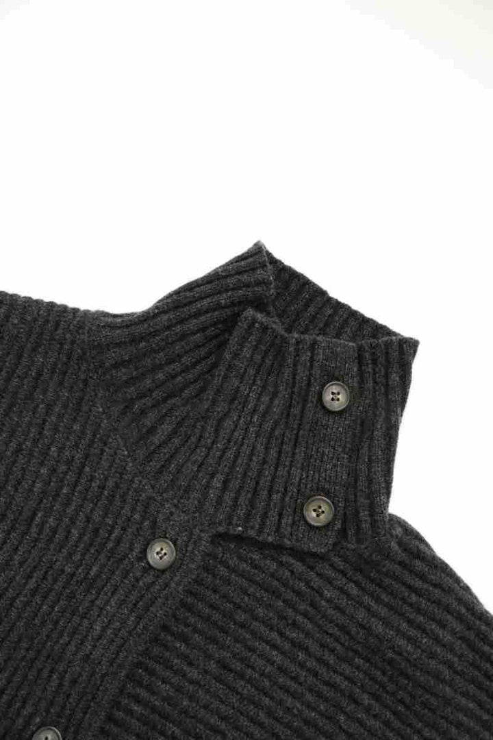 Cardigan Femme Détendu avec Col Haut et Détails Bouton Chic & Stil