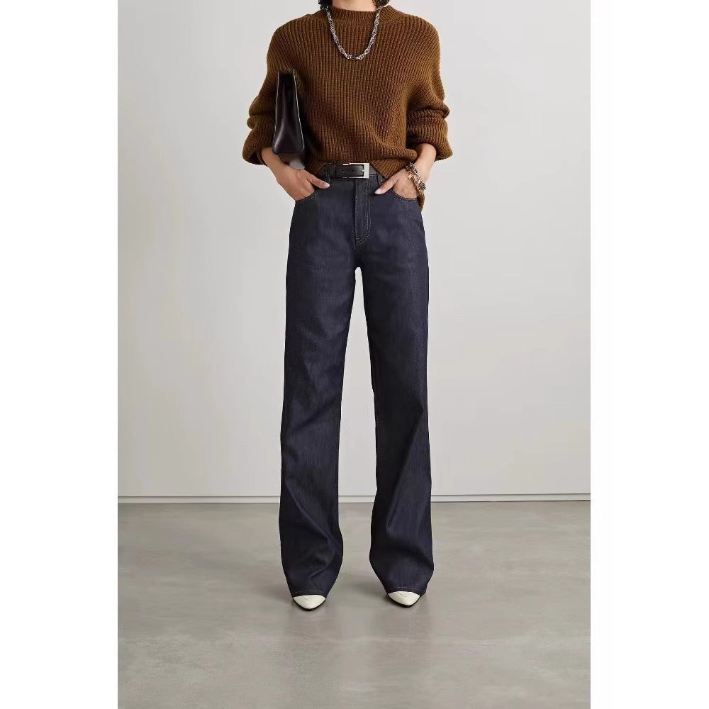 High-waisted wide-leg jeans for women in a classic style with chic and stylish solid details