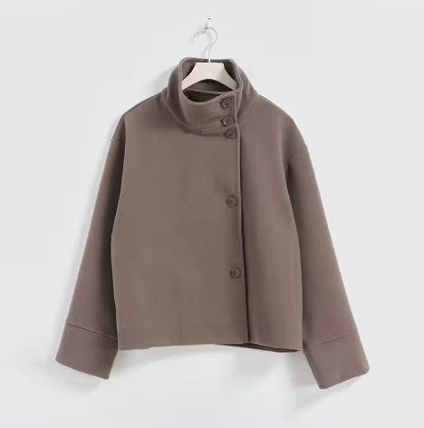 Modern and practical short jacket for women with high collar Lune London