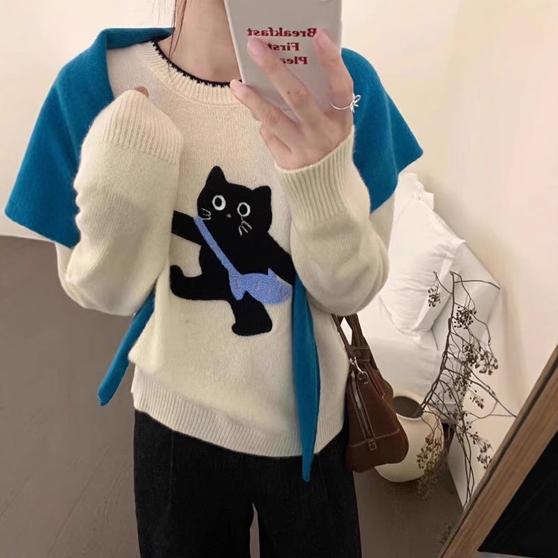 Soft wool women's sweater with cat pattern Lune London
