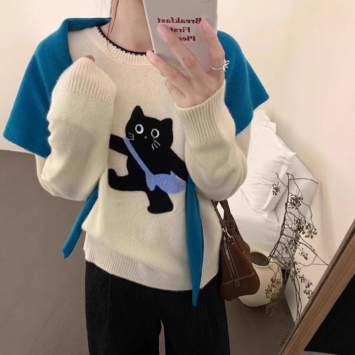 Soft wool women's sweater with cat pattern Lune London