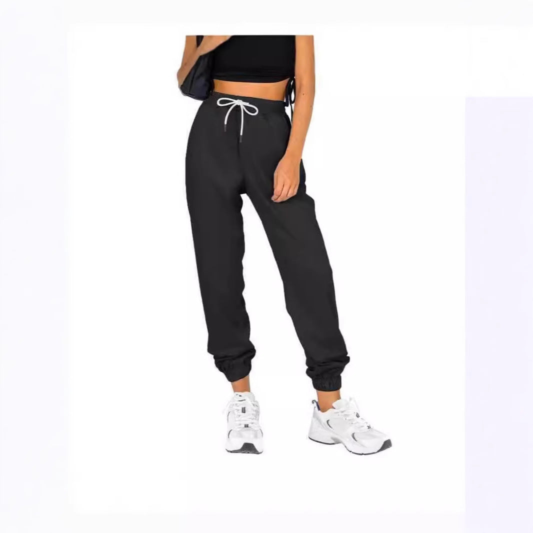 Pantalon de jogging sportif pour femmes avec cordon de serrage pratique et taille élastique Chic & Stil