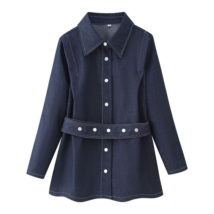 Denim blouse for women with fitted buttons and trendy cut Lune London