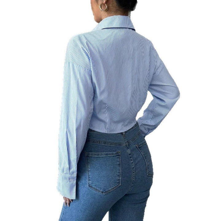 Elegant blouse for women with gathered cut and long sleeves Lune London