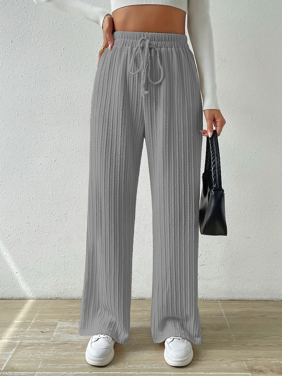 Ladies Comfortable Fabric Pants with Textured Surface Lune London