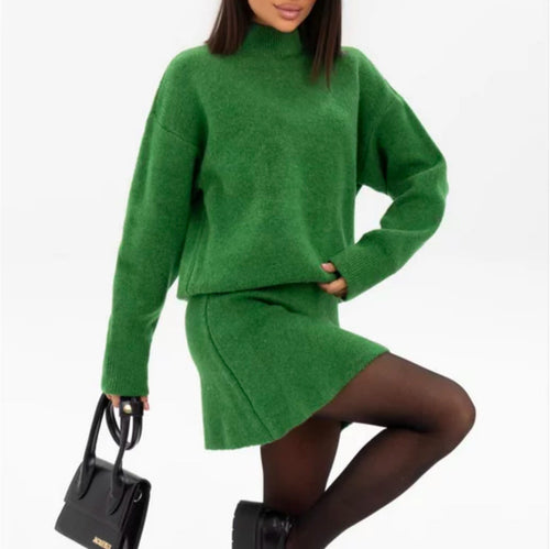 Comfortable knitted sweater for women with dropped shoulders and fashionable hem Lune London