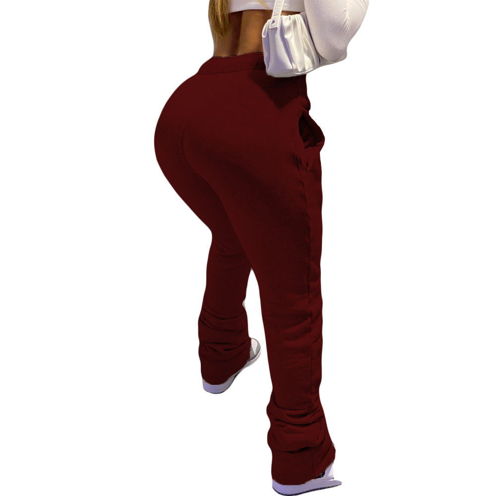 Casual jogging pants for women with an elastic waistband and side pockets Lune London