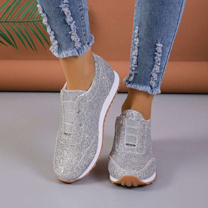 Women Sparkling Slip-On Sneakers with comfortable sole and breathable structure Lune London