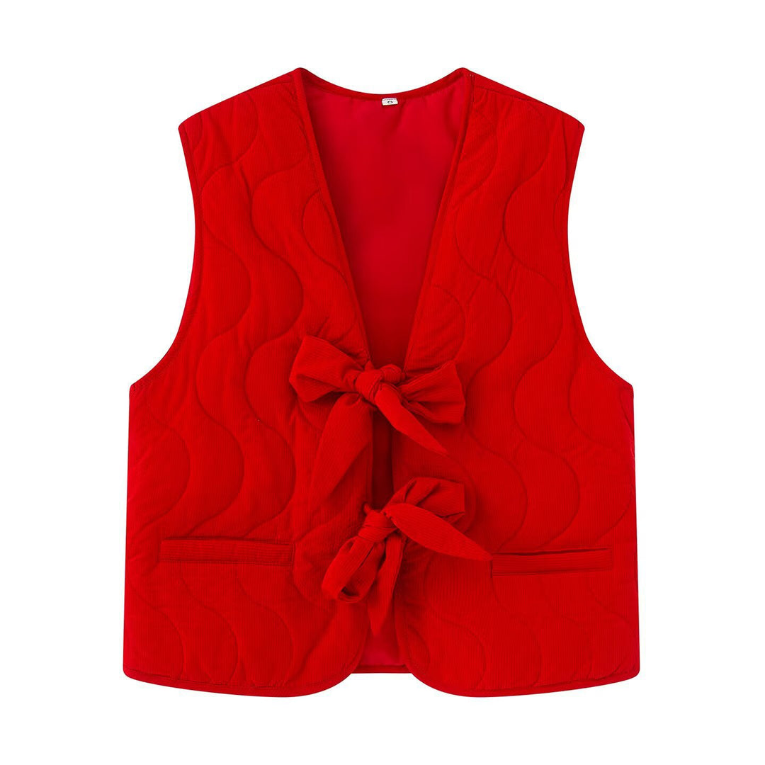 Women's quilted gilet with practical tie belt Lune London