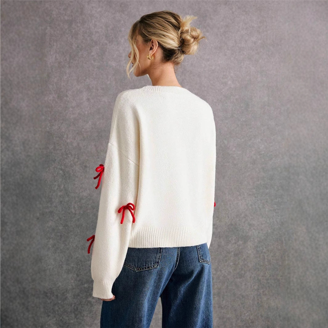Women's sweater with decorative knot elements and a modern cut Lune London