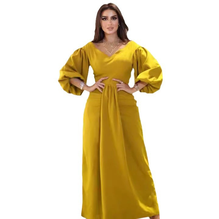 Ladies Elegant Maxi Dress with Voluminous Sleeves and Chic Fitted Draping Style