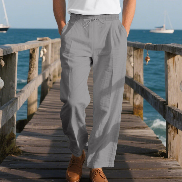 Casual beach pants for men with elastic waist and practical side pockets Lune London