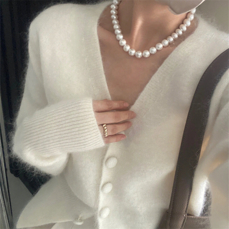 Cardigan Femme en Matériau Mohair Doux avec Fermeture Boutonnée Chic & Stil