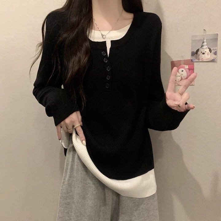 Pull long à manches longues tendance pour femme avec patte de boutonnage Chic & Stil