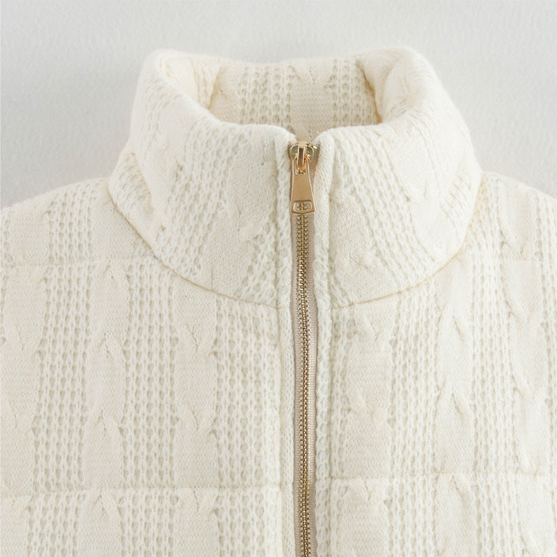 Ladies quilted vest with high-quality knit pattern and practical pockets Lune London