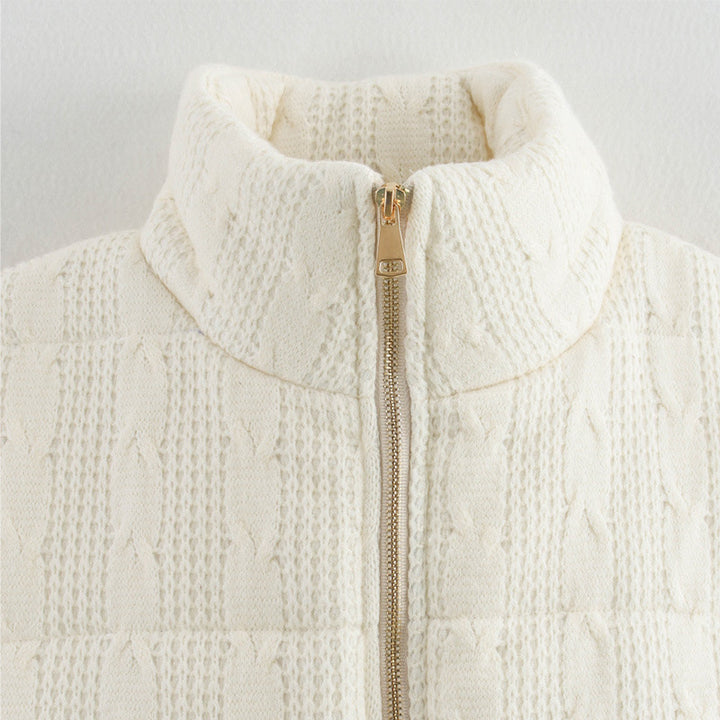Ladies quilted vest with high-quality knit pattern and practical pockets Lune London