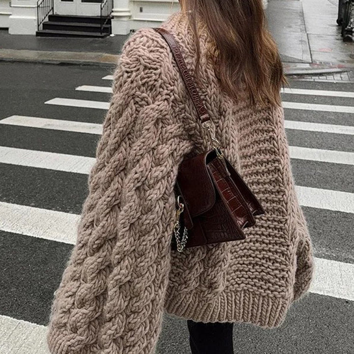Thick knit sweater for women with oversized sleeves Lune London