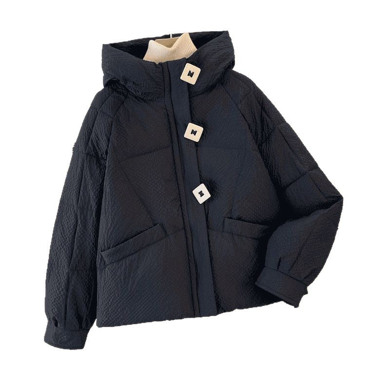 Doudoune feminine d'hiver avec capuche et boutons décoratifs Chic & Stil