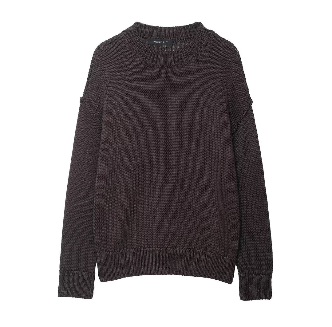 Comfortable knit sweater for women with round neck and relaxed fit Lune London