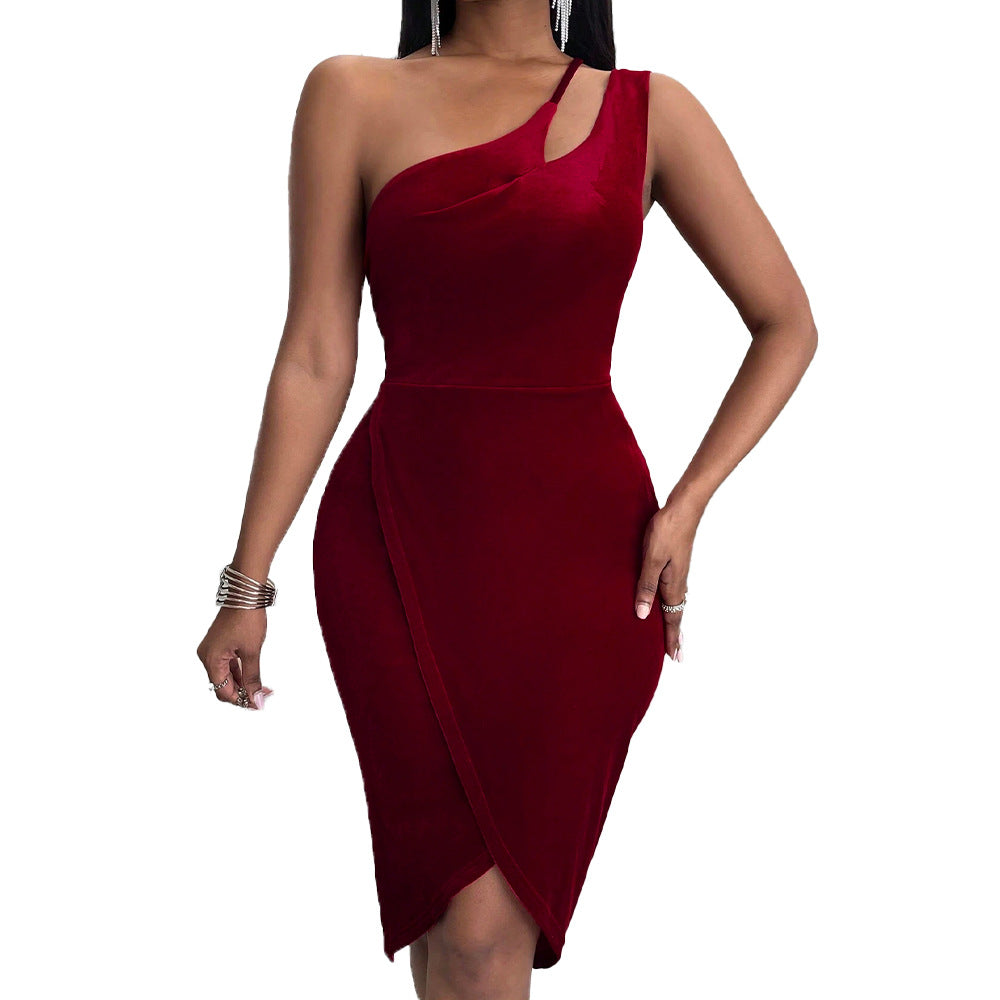 Robe portefeuille pour femmes avec coupe asymétrique et décolleté élégant en cascade Chic & Stil